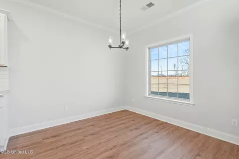Dining - 2499 Scott Meadows Ln, Hernando, MS 38632 photo 2 of 2