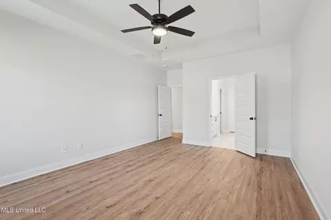 Bedroom - 2499 Scott Meadows Ln, Hernando, MS 38632 photo 2 of 6