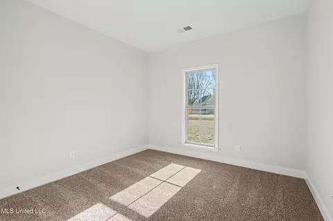 Bedroom - 2499 Scott Meadows Ln, Hernando, MS 38632 photo 3 of 6