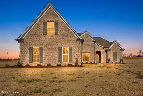 2473 Scott Meadows Ln, Hernando, MS 38632