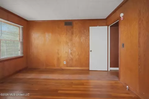 Bedroom - 215 Carmel Ave, Jackson, MS 39204 photo 1 of 8