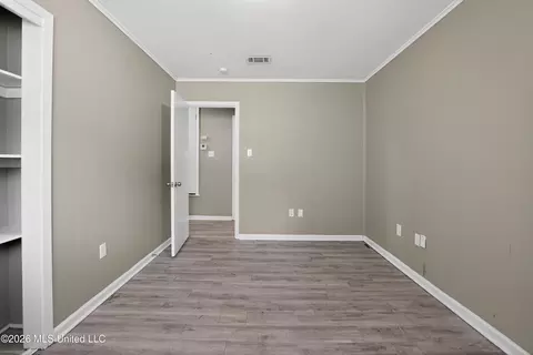Bedroom - 118 Kildare, Jackson, MS 39209 photo 8 of 9