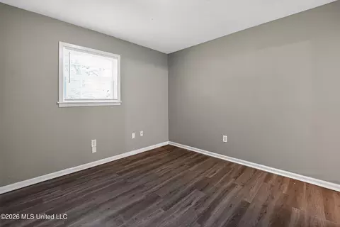 Bedroom - 118 Kildare, Jackson, MS 39209 photo 6 of 9