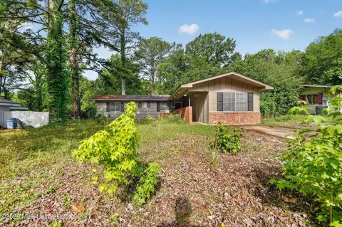 3027 Marwood Dr, Jackson, MS 39212