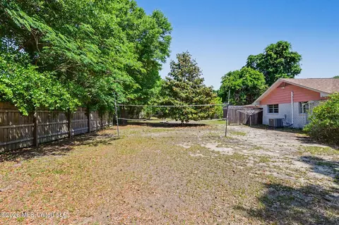 1523 E 2nd St, Pass Christian, MS 39571 photo 30