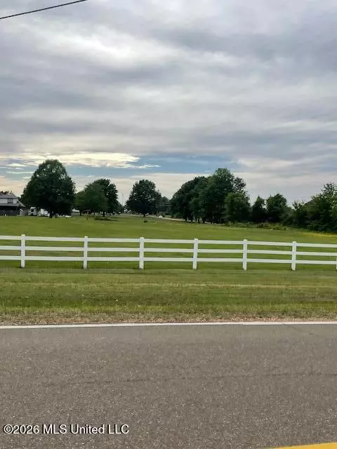 Getwell Road, Hernando, MS 38632