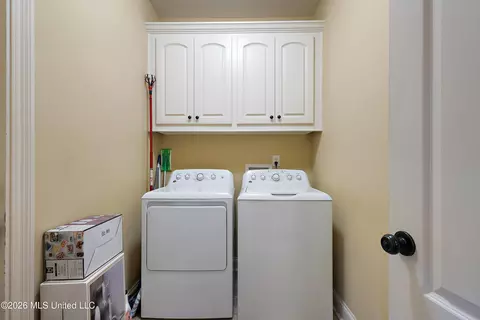454 Pinebrook Cir, Brandon, MS 39047 photo 17
