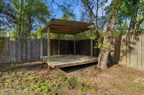 614 Jones Ln, Columbia, MS 39429