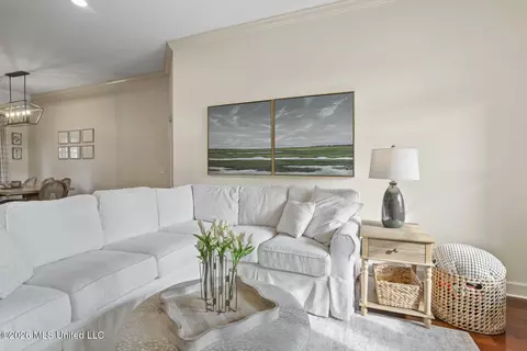Living - 164 Regatta Dr, Brandon, MS 39047 photo 1 of 1