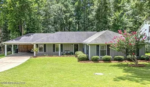 309 Stonecastle Dr, Brandon, MS 39047