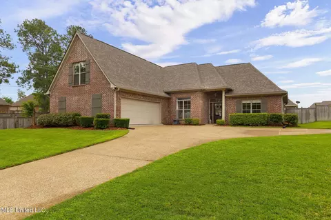 Exterior - 101 Marion Dr, Clinton, MS 39056 photo 2 of 5