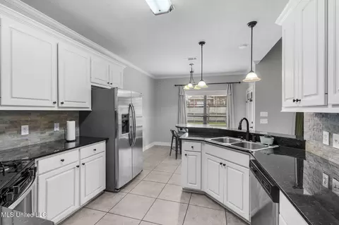 Kitchen - 101 Marion Dr, Clinton, MS 39056 photo 2 of 3