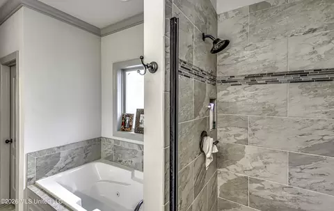 Bath - 612 Macbeth St, Brandon, MS 39047 photo 4 of 8