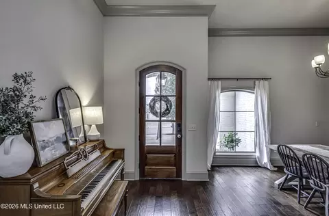 Entry Way - 612 Macbeth St, Brandon, MS 39047 photo 1 of 1