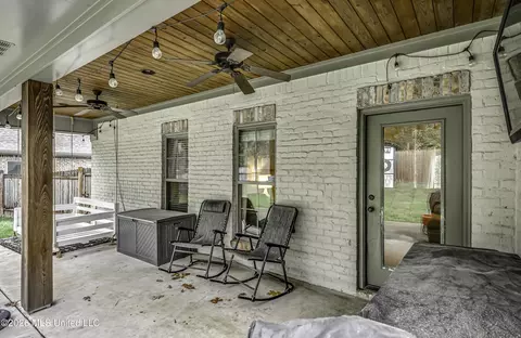 Exterior - 612 Macbeth St, Brandon, MS 39047 photo 2 of 6