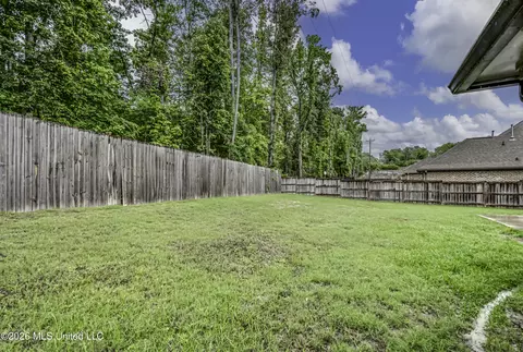 Exterior - 612 Macbeth St, Brandon, MS 39047 photo 4 of 6