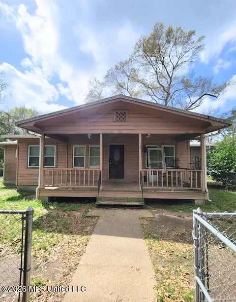 838 Colville St, Wiggins, MS 39577