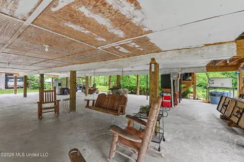 Exterior - 4219 Merrill Rd, Lucedale, MS 39452 photo 6 of 8