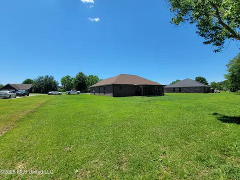 Exterior - 51 Mojave Ln, Picayune, MS 39466 photo 5 of 8