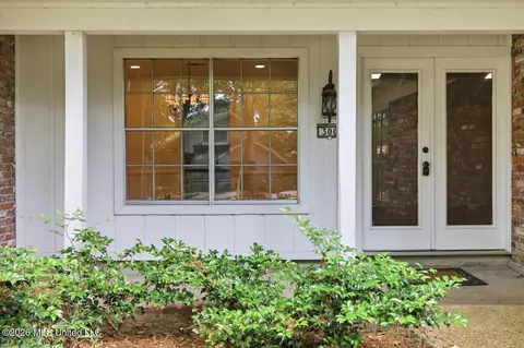 Exterior - 300 Whippoorwill Rd, Brandon, MS 39047 photo 1 of 9