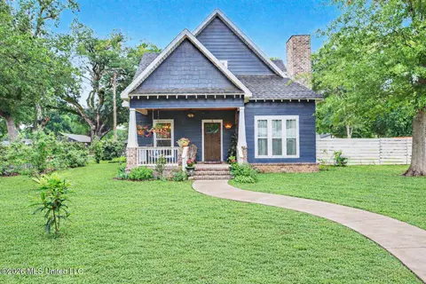 6 Third Ave, Lucedale, MS 39452