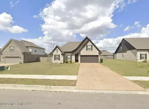 2542 Darlene St, Southaven, MS 38672