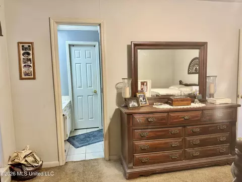 Bedroom - 11 Pond Meadow Rd, Natchez, MS 39120 photo 5 of 5