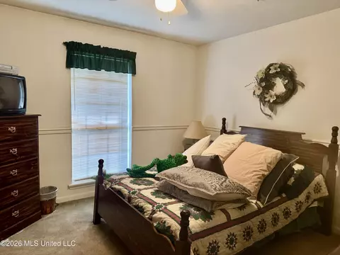 Bedroom - 11 Pond Meadow Rd, Natchez, MS 39120 photo 1 of 5