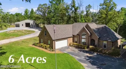 409 Hope Rd, Coldwater, MS 38618