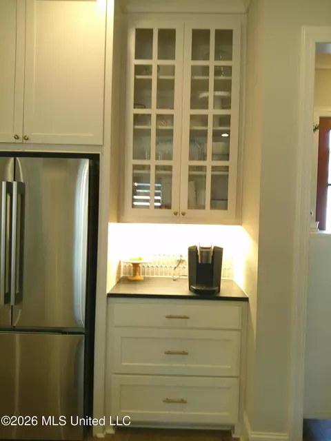 Kitchen - 107 Catherine Blvd, Clinton, MS 39056 photo 4 of 6