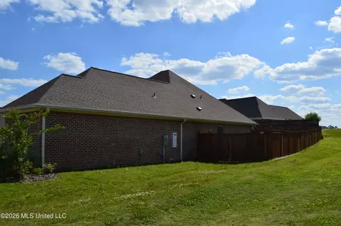 Exterior - 107 Catherine Blvd, Clinton, MS 39056 photo 5 of 9