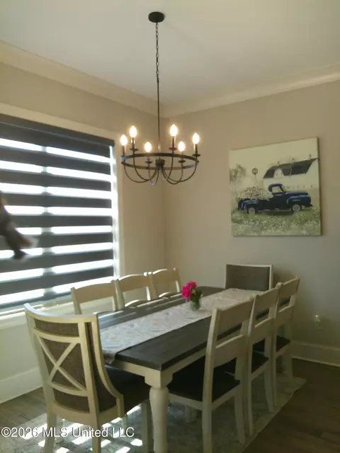 Dining - 107 Catherine Blvd, Clinton, MS 39056 photo 2 of 2