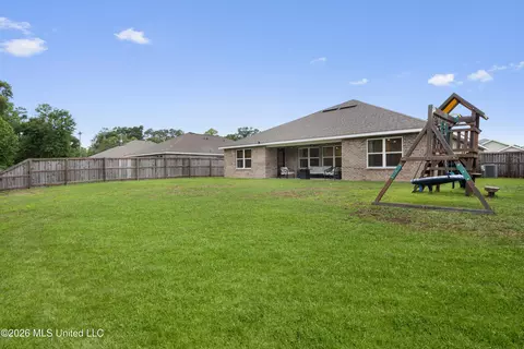 Exterior - 1004 Enclave Cir, Long Beach, MS 39560 photo 5 of 5