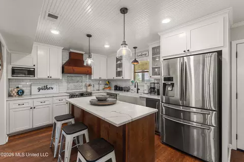 Kitchen - 1329 Grantham Rd, Sumrall, MS 39482 photo 1 of 3