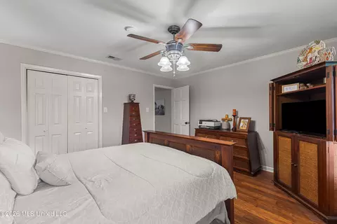 Bedroom - 1329 Grantham Rd, Sumrall, MS 39482 photo 5 of 9