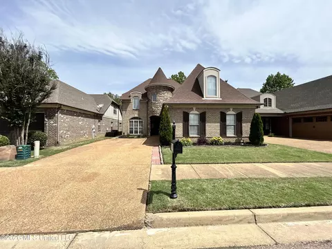 9084 Belle Maison Blvd, Olive Branch, MS 38654