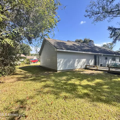 Exterior - 7828 Koko Pl, Diamondhead, MS 39525 photo 3 of 9