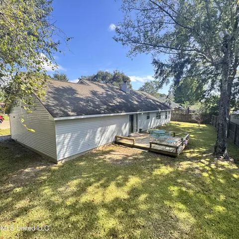 Exterior - 7828 Koko Pl, Diamondhead, MS 39525 photo 4 of 9