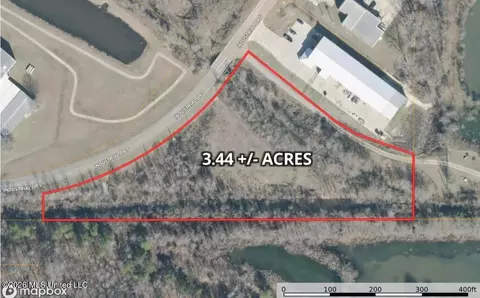 386 S Industrial Dr, Gluckstadt, MS 39110