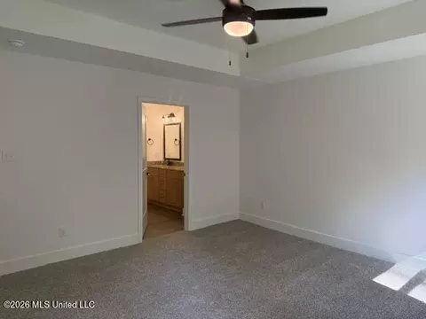 Bedroom - 8823 Jackson Ln, Olive Branch, MS 38654 photo 4 of 4