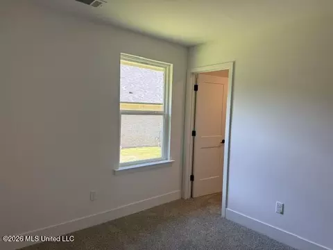 Bedroom - 8823 Jackson Ln, Olive Branch, MS 38654 photo 2 of 4