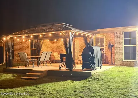 Exterior - 1307 Augusta Dr, Brandon, MS 39042 photo 3 of 3