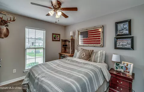 Bedroom - 1307 Augusta Dr, Brandon, MS 39042 photo 1 of 12