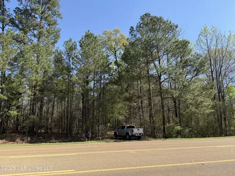7020 S Siwell Rd, Byram, MS 39272