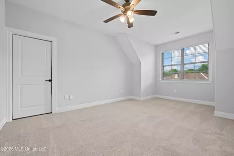 Bedroom - 4325 Jenny Ln, Hernando, MS 38632 photo 1 of 1