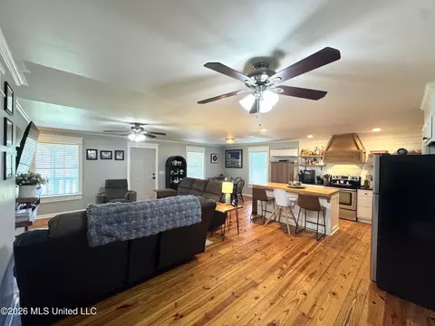 Other - 128 SE Jones St, Flora, MS 39071 photo 1 of 4