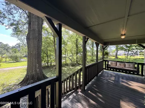 Exterior - 128 SE Jones St, Flora, MS 39071 photo 8 of 11