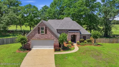 Exterior - 306 Cedar Stone Ct, Florence, MS 39073 photo 5 of 6