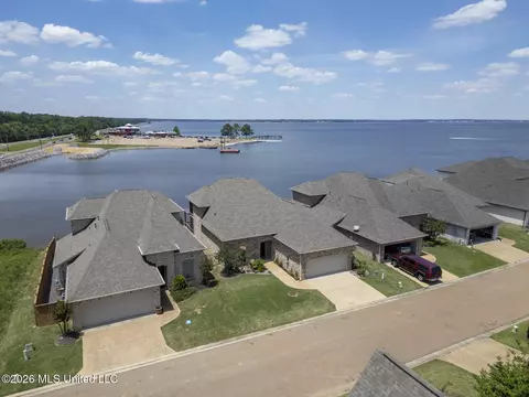 View/Area - 40 Savannah Cir, Brandon, MS 39047 photo 2 of 9