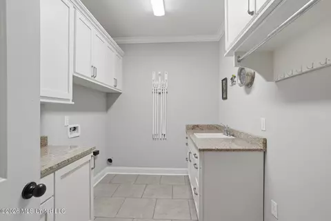 Other - 40 Savannah Cir, Brandon, MS 39047 photo 11 of 17
